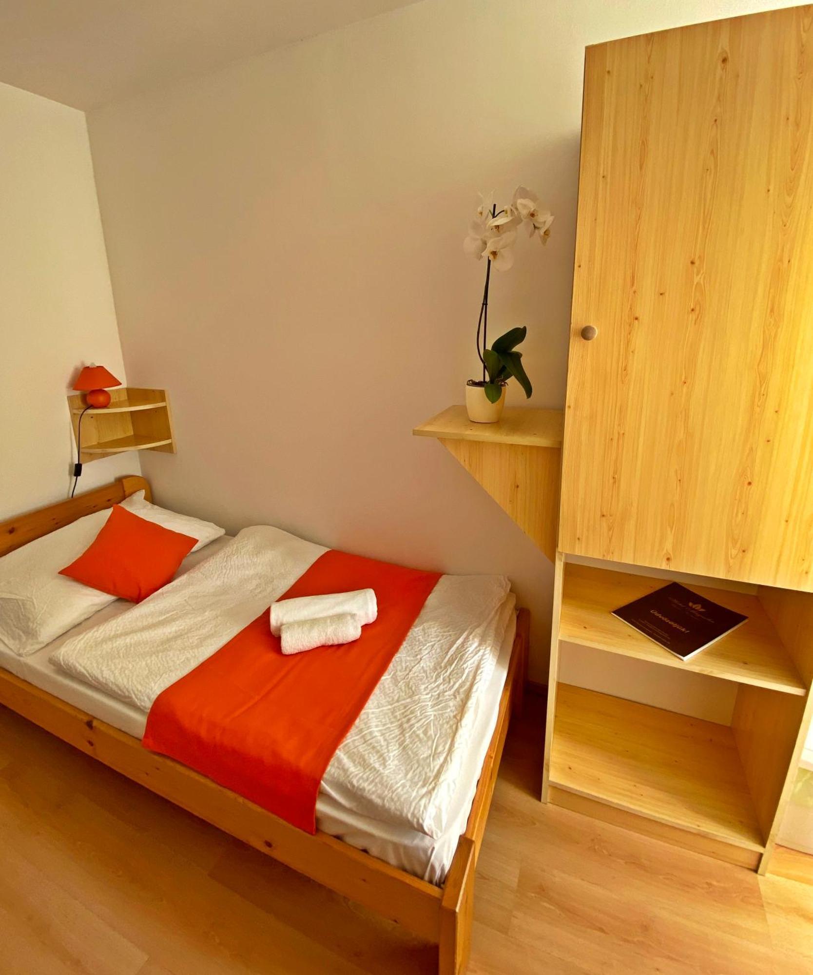 Hotel Magnolia Balatonszepezd Rom bilde