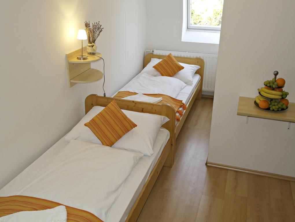 Hotel Magnolia Balatonszepezd Eksteriør bilde