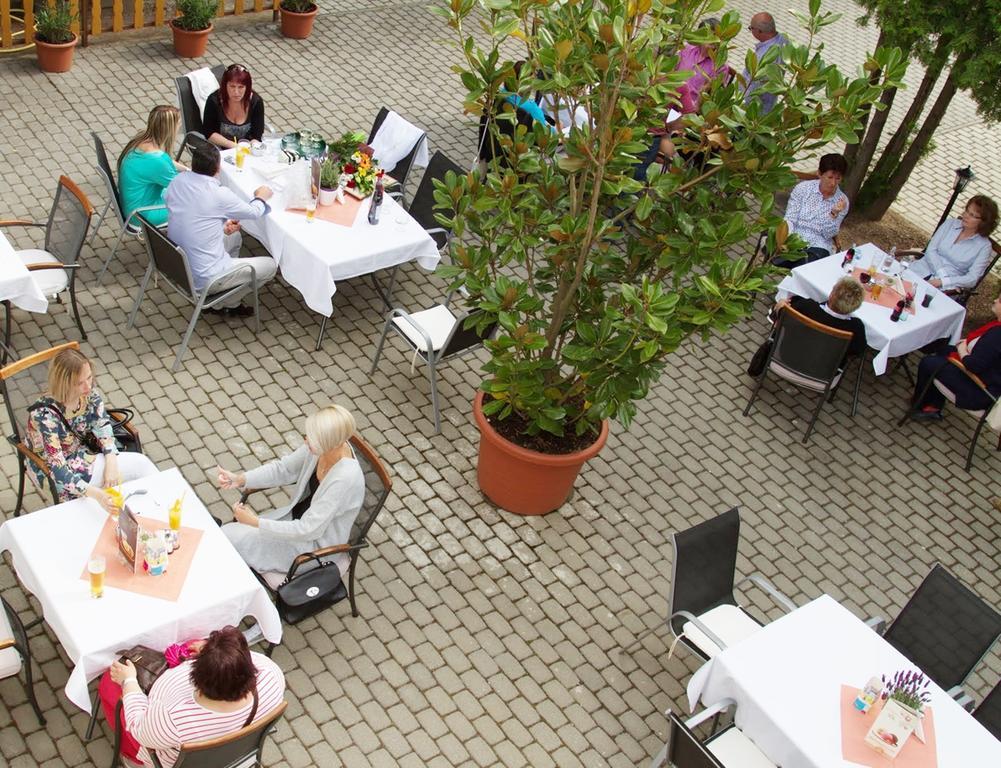 Hotel Magnolia Balatonszepezd Eksteriør bilde